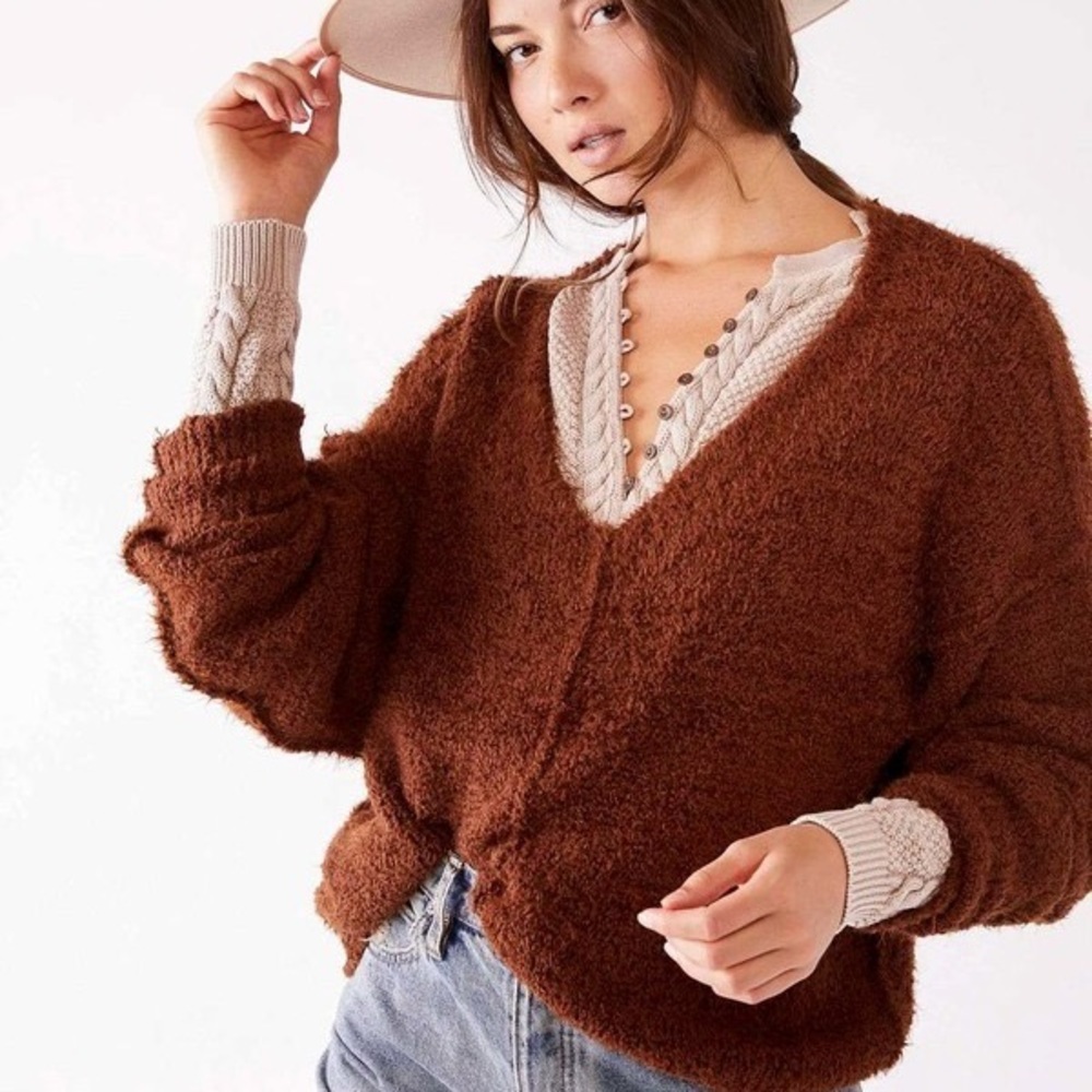 Free People Icing fuzzy oversized sweater pullover L